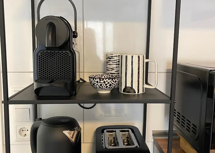 -Bella Casa- Central Studio Apartment