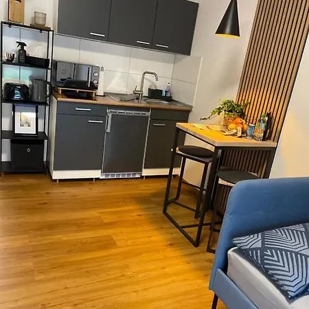 -Bella Casa- Central Studio Apartment Фюрт Экстерьер фото